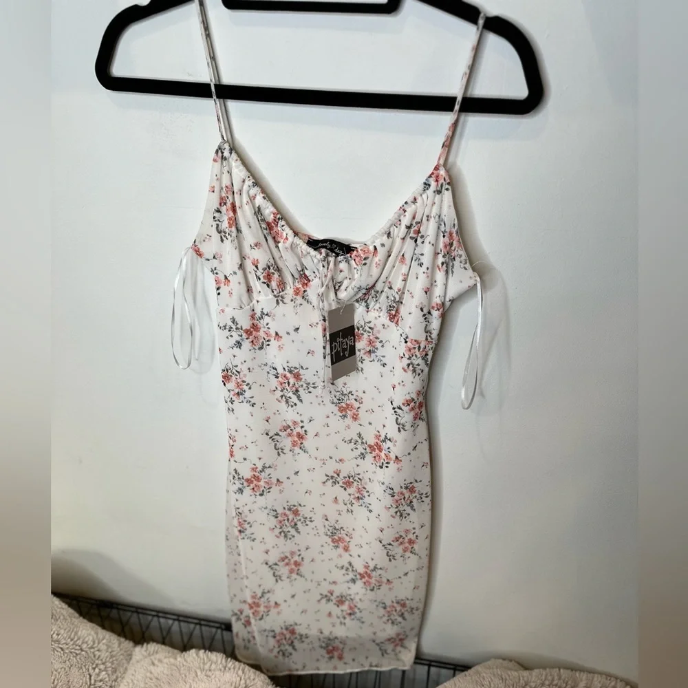 Floral print dress - Picture 3 of 5